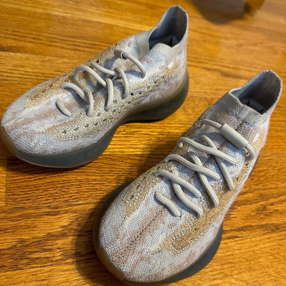 Yeezy boost 380 pepper.
